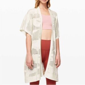 Lululemon Find Your Light Wrap Poncho Ivory Silk Blend